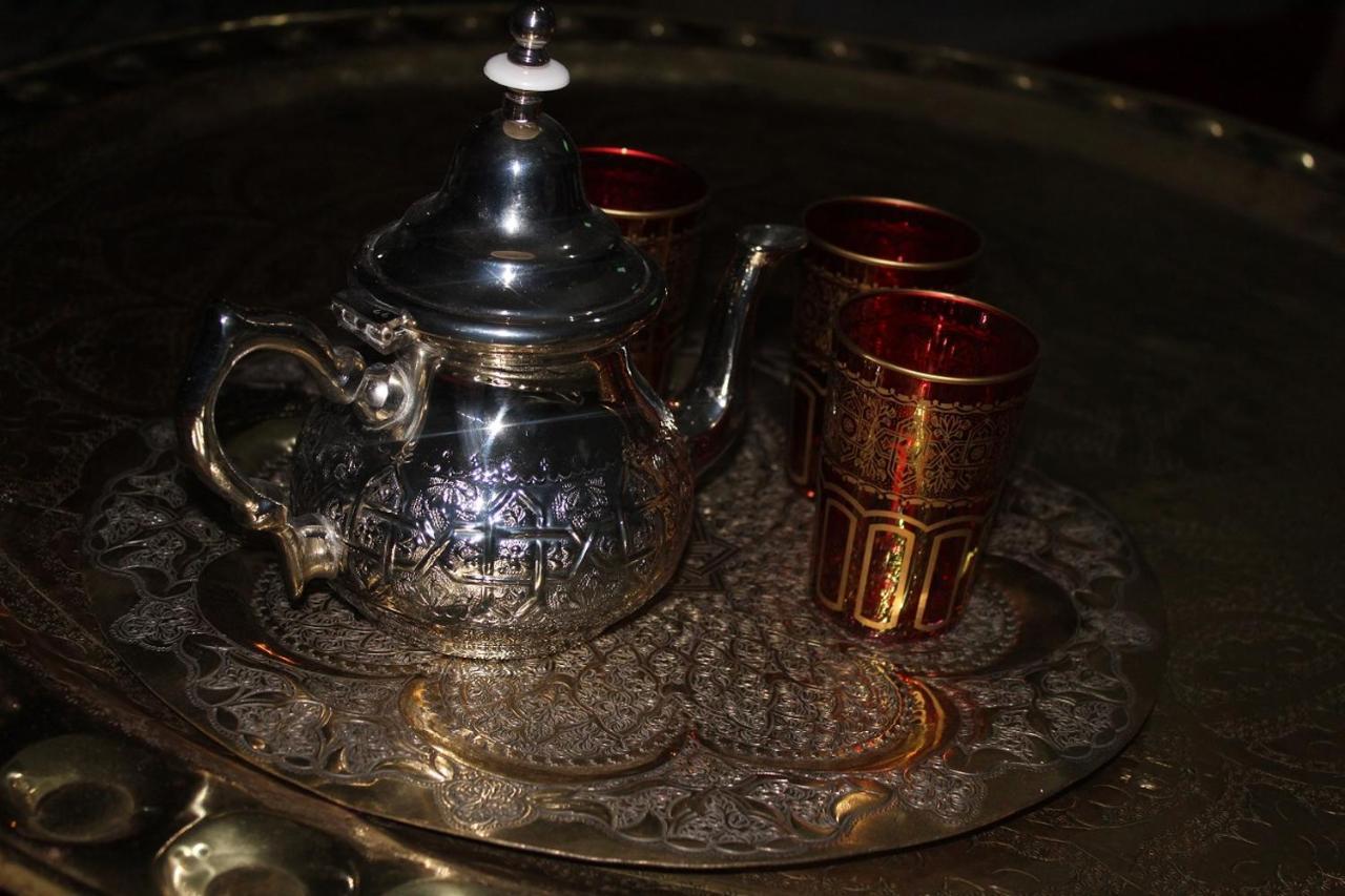 Riad La Medersa Marrakesh Bagian luar foto