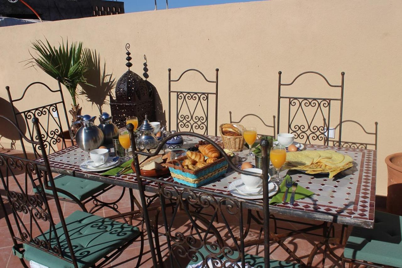 Riad La Medersa Marrakesh Bagian luar foto
